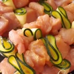 Brotxetes de carn amanida amb carbassó